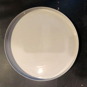 234092 fat hvit metall