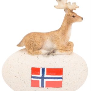 109069 Reinsdyr liggende m/norsk flagg